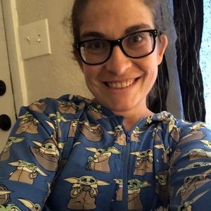 Meet your Posher, Rebekah